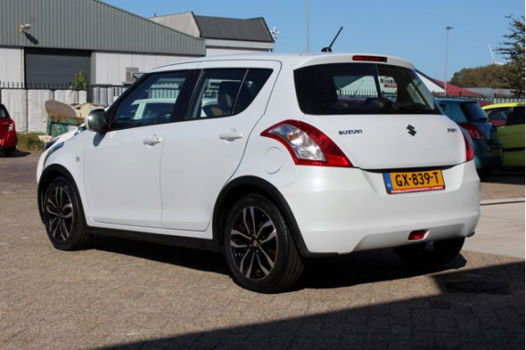 Suzuki Swift - 1.2 Style Start/Stop | Bovag Garantie 12 maanden | Rijklaarprijs | Onderhoudsbeurt | - 1