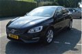 Volvo S60 - 1.6 D2 Momentum Navigatie/Leer/Trekhaak - 1 - Thumbnail