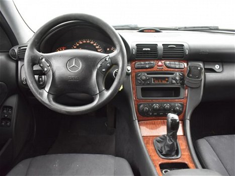 Mercedes-Benz C-klasse Combi - 200 CDI + CLIMATE / CRUISE / TREKHAAK - 1