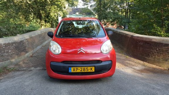 Citroën C1 - 1.0-12V Séduction 80235 met onderhoudsboeken-radio met telefoon-apk -04-2020-2x op voor - 1