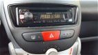 Citroën C1 - 1.0-12V Séduction 80235 met onderhoudsboeken-radio met telefoon-apk -04-2020-2x op voor - 1 - Thumbnail