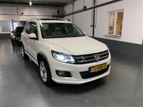 Volkswagen Tiguan - 2.0 TDI Sport&Style 4motion R-line Edition - 1