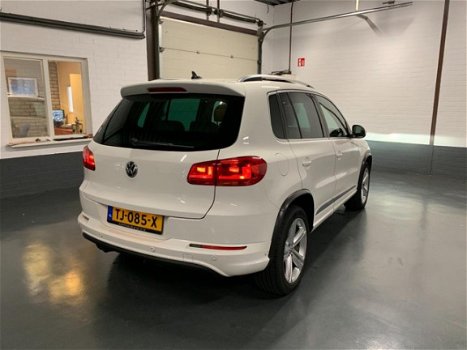 Volkswagen Tiguan - 2.0 TDI Sport&Style 4motion R-line Edition - 1