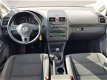 Volkswagen Touran - 1.6 TDI Comfortline 7p. BJ.2011 / Panoramadak / 7 Persoons / Lmv / Nette auto - 1 - Thumbnail