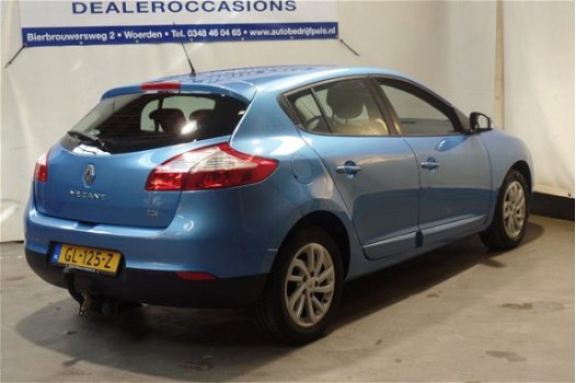 Renault Mégane - 1.2 TCe Collection 5 DRS, Airco, Trekhaak, LMV. prijs incl 6 mnd BOVAG - 1