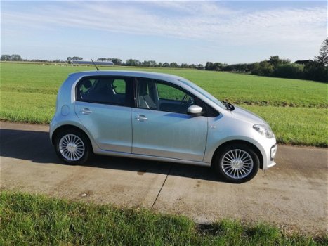 Volkswagen Up! - 1.0 high up BlueMotion - 1