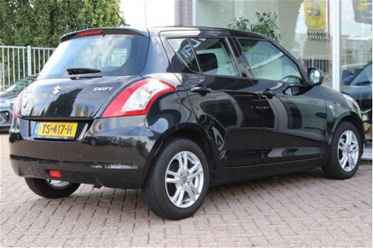 Suzuki Swift - 1.2 94pk 5d Comfort - RIJKLAAR - 1