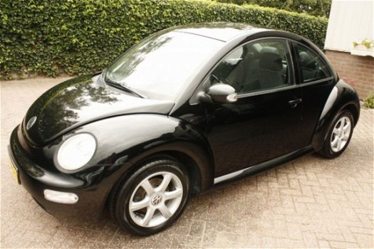 Volkswagen Beetle - 1.6 102PK AIRCO - 1