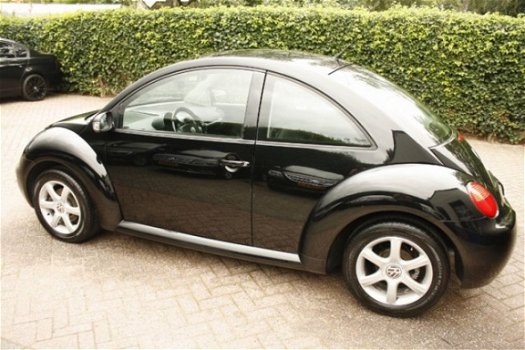 Volkswagen Beetle - 1.6 102PK AIRCO - 1