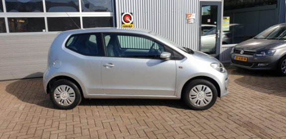Volkswagen Up! - 1.0 take up Airco zeer lage km stand - 1