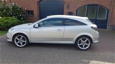 Opel Astra GTC - 1.6 111 years Edition APK 24-10-2020 NETTE AUTO