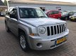 Jeep Patriot - 2.4 Sport Liberty 4x4/Airco/Nette - 1 - Thumbnail