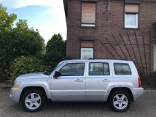 Jeep Patriot - 2.4 Sport Liberty 4x4/Airco/Nette