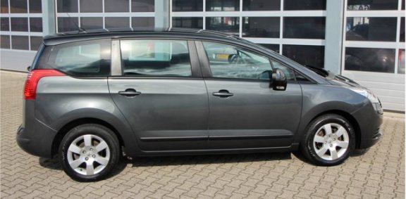 Peugeot 5008 - 1.6 VTi SR 5p - 1