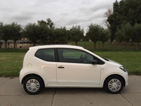 Volkswagen Up! - 1.0 take up BlueMotion ELEKTRISCHE-PAKKET/RADIO-CD/NAP - 1