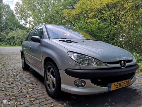 Peugeot 206 SW - 1.4-16V Air-line 3 - 1