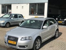 Audi A3 Sportback - 1.6 FSI Attraction Cruise/ Climate/ APK