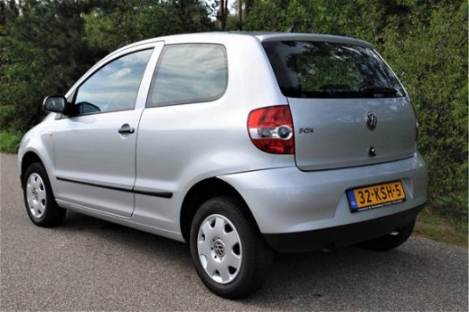 Volkswagen Fox - 113.000 KM/STUURBEKRACHTIGING/STOEL EN STUUR IN HOOGTE VERSTELBAAR - 1