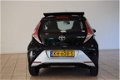 Toyota Aygo - 1.0 VVT-i x-wave Airco/Opendak/Top staat/Achteruitrij camera - 1 - Thumbnail