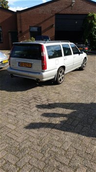 Volvo V70 - 2.3 R AWD - 1