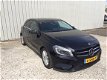 Mercedes-Benz A-klasse - 180 Edition Navigatie 4U3 Led/Xenon/leer/Rijd Super/NAP - 1 - Thumbnail