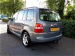 Volkswagen Touran - 1.6 Athene NAP/APK 01-06-2020/AIRCI/RIJD EN SCHAKELT PERFECT/INRUIL MOG - 1 - Thumbnail