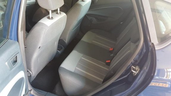 Ford Fiesta - 1.25 Limited Nette staat, 4 nieuwe Michelin banden - 1