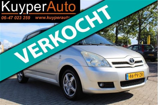 Toyota Corolla Verso - 1.8 VVT-i Sol 7p. NAVI CLIMATE GARANTIE - 1