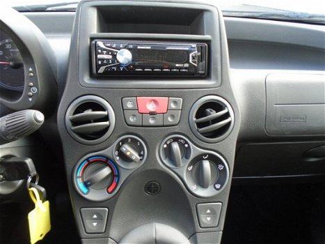 Fiat Panda - 1.2 Edizione Cool met verse apk - 1