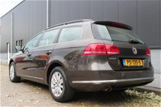 Volkswagen Passat Variant - 1.6 TDI Highline BlueMotion Navi