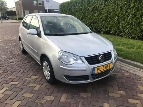 Volkswagen Polo - 1.2-12V Trendline bj 2005, Nieuwe Apk, Airco, Elek. Pakket, 5 Deurs - 1