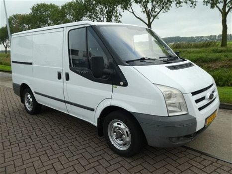 Ford Transit - 2.2 TDCI 260s l1h1 - 1