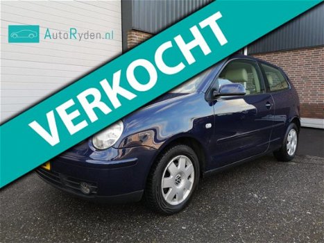 Volkswagen Polo - 1.4-16V Highline - Climate Control / Stoelverwarming / NL Auto / 125586KM - 1