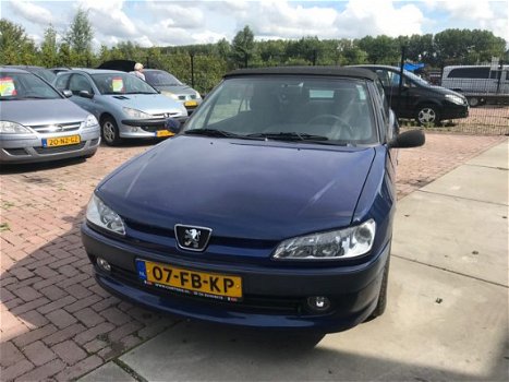 Peugeot 306 Cabriolet - 1.6 HANDEL / EXPORT / OPKNAPPER / LAGE KMSTAND - 1