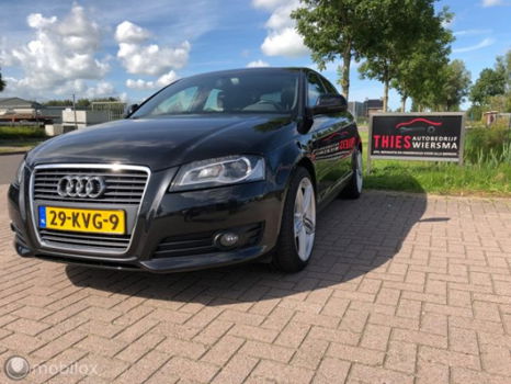 Audi A3 Sportback - 1.4 TFSI S-edition Panoramdak / Navi - 1