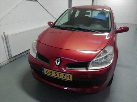 Renault Clio - 1.2-16V Dynam.Comf - 1