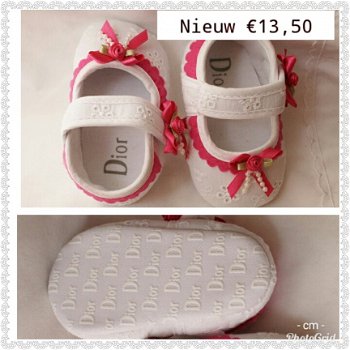 BABY DIOR SCHOENEN IN WIT BRODERIE MET FUCHSIA ROZE MAAT 18 - 1