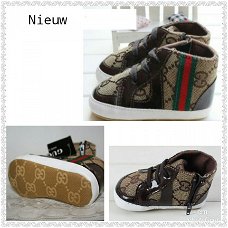 Baby gucci schoenen gympen in bruin maat 17 18/19 20/21