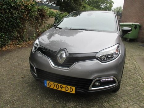 Renault Captur - 0.9 TCe Dynamique 17 INCH two tone met 23000km - 1