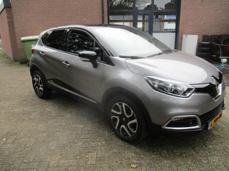 Renault Captur - 0.9 TCe Dynamique 17 INCH two tone met 23000km - 1