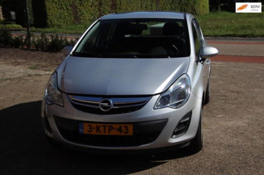 Opel Corsa - 1.2-16V Edition - 1