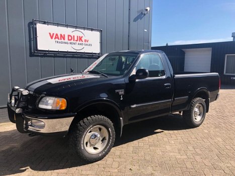 Ford F150 - XLT 4x4 handgeschakeld marge benzine - 1