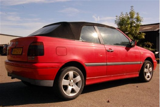 Volkswagen Golf Cabriolet - 1.8 - 1