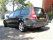 Volvo V70 - 2.0 145pk Edition Leder/Navi/Schuifdak/18inch - 1 - Thumbnail