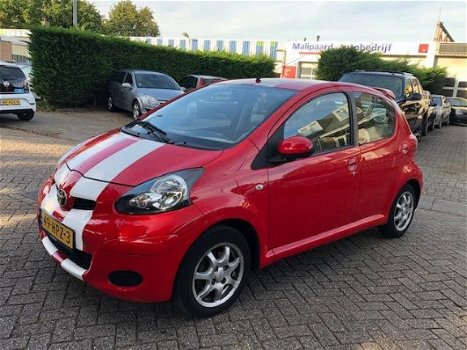 Toyota Aygo - 1.0-12V Comfort 2009 automaat half-leer NAP goed rijdende auto - 1