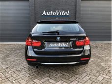 BMW 3-serie Touring - 320 d Luxury Line, Navigatie, Xenon, ECC, PDC, Servotronic, Sportstuur - 2015