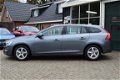 Volvo V60 - 2.0 D3 150PK Automaat Trekhaak PDC *All in prijs - 1 - Thumbnail