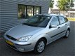 Ford Focus - 1.6-16V Futura+Airco/Leder/Navi/ Nieuwe APK 30-11-2020 - 1 - Thumbnail