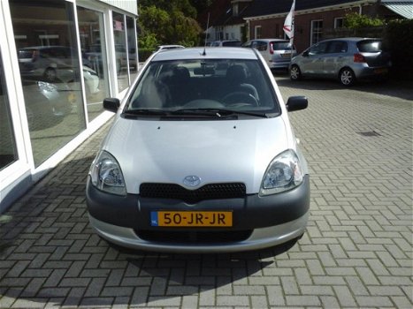 Toyota Yaris - 1.0-16V VVT-i YORIN 5 drs. Trekhaak - 1