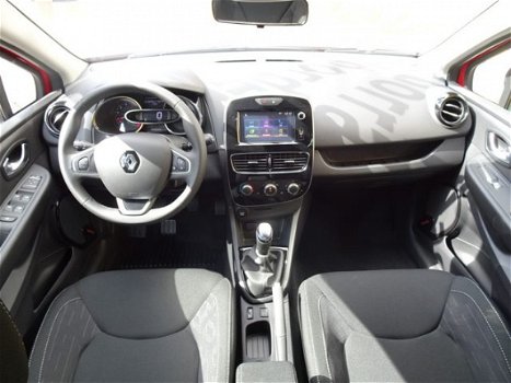 Renault Clio - 1.5 dCi Limited VOORRAAD VOORDEEL - 1